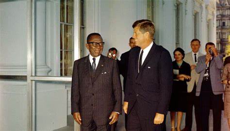 BASE INFO 450 | Société | Afrique de l’Ouest : Libéria – 14 mai : Une journée d’unité nationale et de réconciliation.