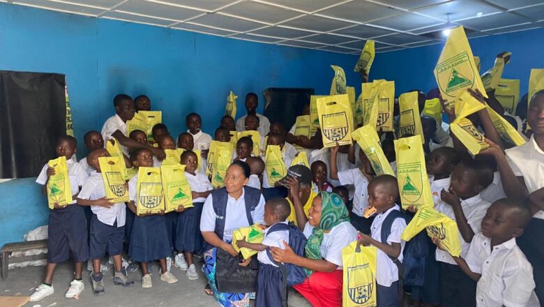 GOMA: Plus de cinquante enfants de l&rsquo;orphelinat Mama Afrika bénéficient des kits scolaires de SADD