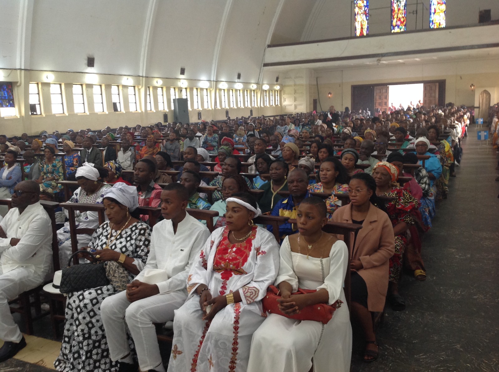 BUKAVU – La foi au cœur de la tourmente : La Paroisse Notre-Dame de la Paix d’Ibanda célèbre son jubilé dans un climat d’insécurité