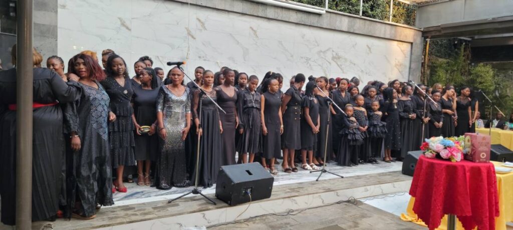 Diocèse de Goma : la Chorale Amis des Chants célèbre 36 ans d’existence et lance son 5ᵉ album « Pigeni kelele za furaha »