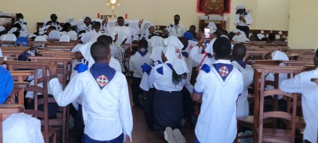 DIOCESE DE GOMA : LA CROISADE EUCHARISTIQUE DES DOYENNÉS DE GOMA 1, 2 ET 3 PLONGE AU CŒUR DE « QUAM SINGULARI »