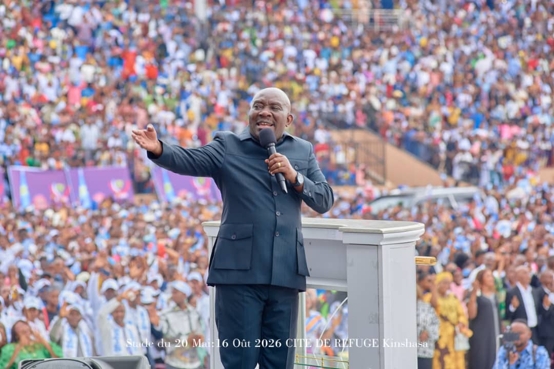 Mobilisation historique à Kinshasa : Le Prophète Jules Mulindwa fait le plein au Stade du 20 Mai